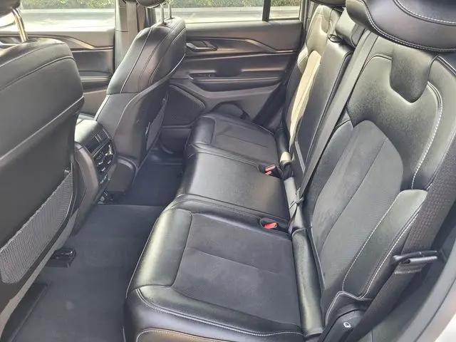 2024 Jeep Grand Cherokee Altitude 4x4