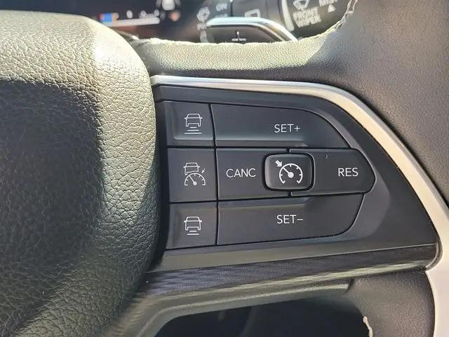 2024 Jeep Grand Cherokee Altitude 4x4