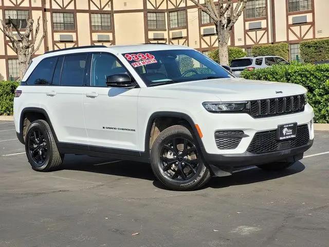 2024 Jeep Grand Cherokee Altitude 4x4