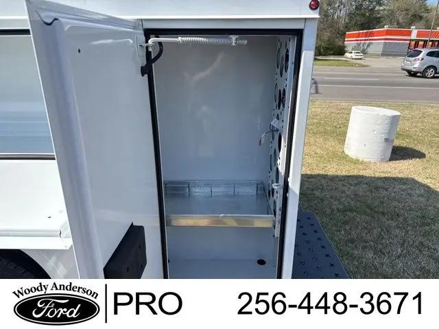2026 Ford E-350 Cutaway E-Series Cutaway