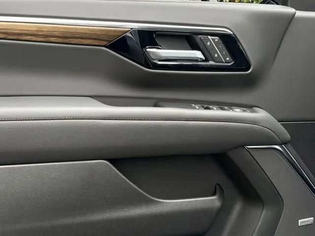 2026 Chevrolet Tahoe 4WD High Country