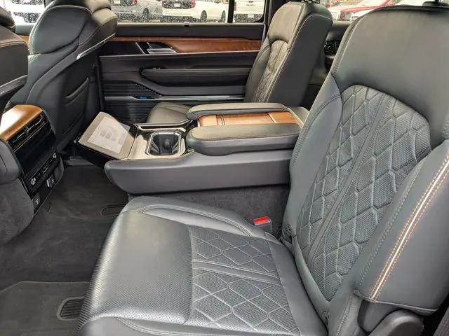 2022 Jeep Grand Wagoneer Series III 4x4
