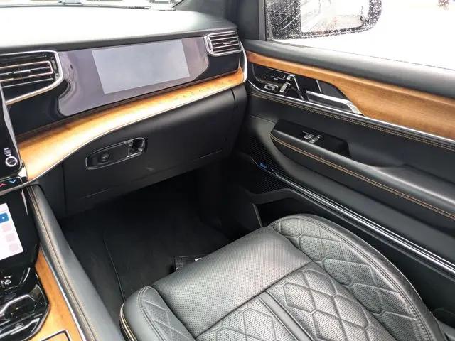 2022 Jeep Grand Wagoneer Series III 4x4