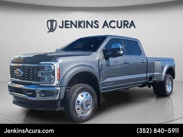 2023 Ford F-450 LARIAT