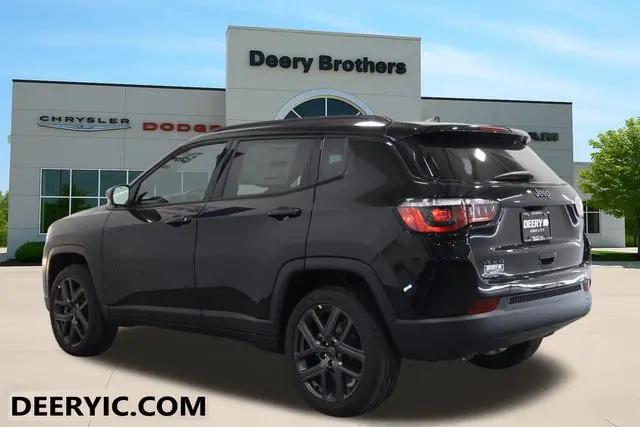 2026 Jeep Compass Latitude Altitude