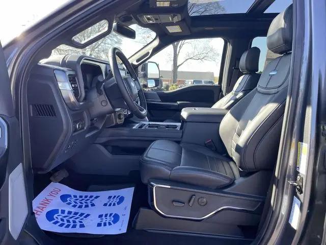 2026 Ford F-250 Platinum
