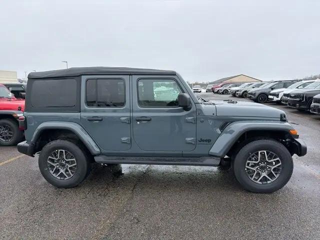 2026 Jeep Wrangler 4-Door Sahara 4x4