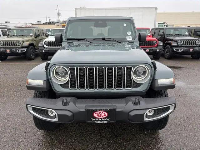 2026 Jeep Wrangler 4-Door Sahara 4x4