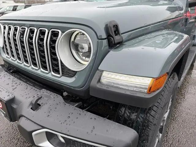 2026 Jeep Wrangler 4-Door Sahara 4x4
