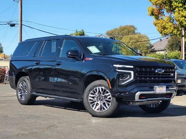 2025 Chevrolet Suburban 4WD Z71