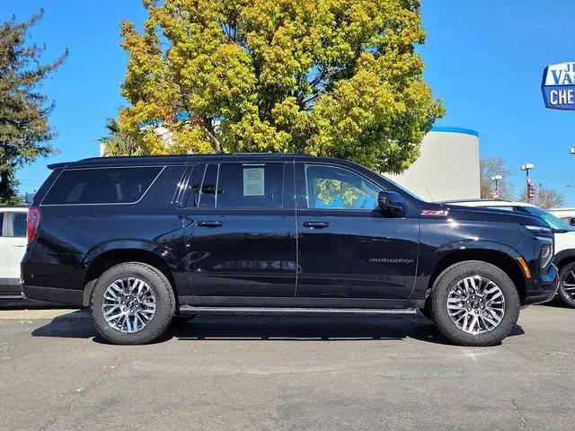 2025 Chevrolet Suburban 4WD Z71