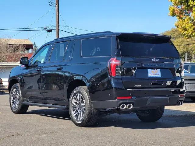 2025 Chevrolet Suburban 4WD Z71