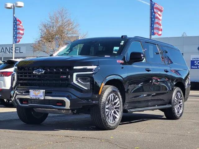 2025 Chevrolet Suburban 4WD Z71