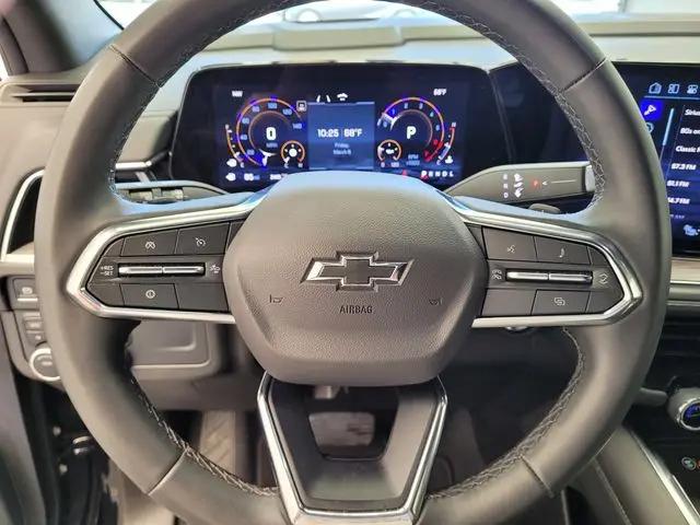 2025 Chevrolet Suburban 4WD Z71