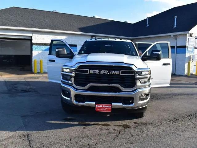 2026 Ram 3500 Big Horn Crew Cab 4x4 6'4" Box