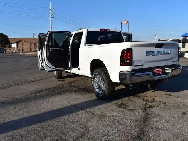 2026 Ram 3500 Big Horn Crew Cab 4x4 6'4" Box