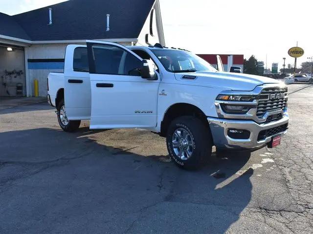 2026 Ram 3500 Big Horn Crew Cab 4x4 6'4" Box
