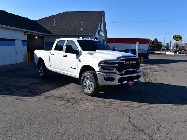2026 Ram 3500 Big Horn Crew Cab 4x4 6'4" Box