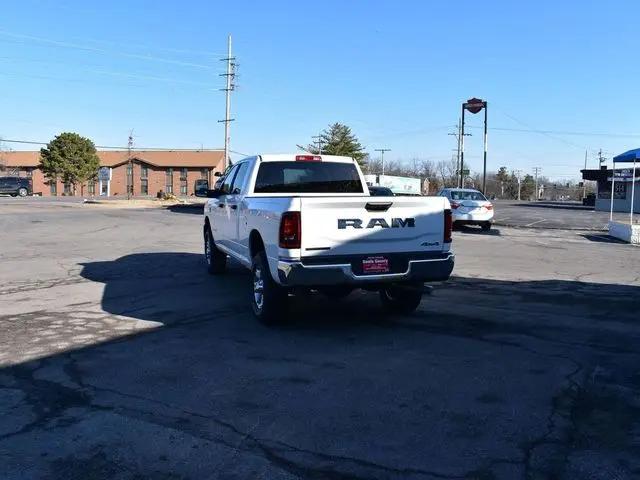 2026 Ram 3500 Big Horn Crew Cab 4x4 6'4" Box