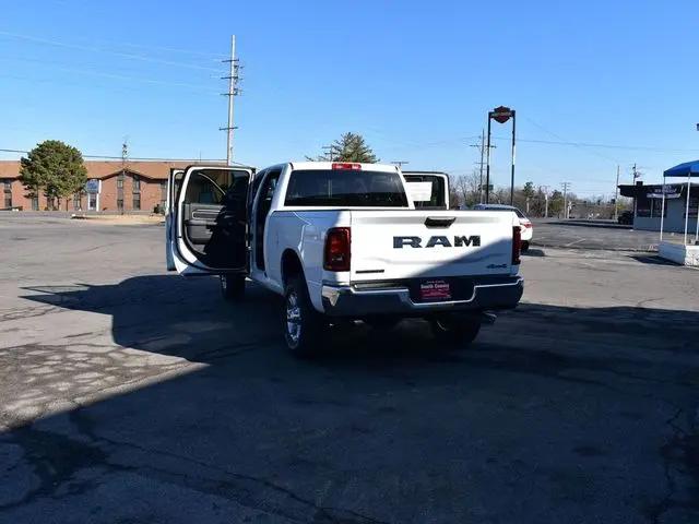 2026 Ram 3500 Big Horn Crew Cab 4x4 6'4" Box