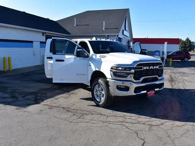 2026 Ram 3500 Big Horn Crew Cab 4x4 6'4" Box