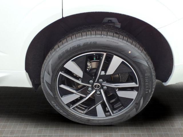2026 Volvo XC60 B5 Core