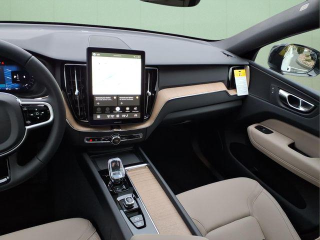 2026 Volvo XC60 B5 Core
