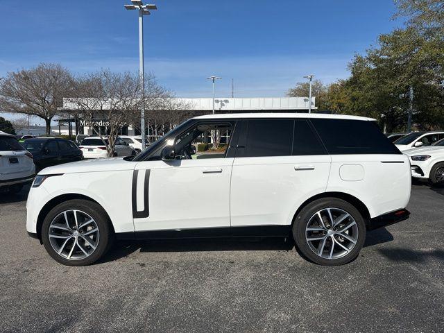 2025 Land Rover Range Rover P550e SE