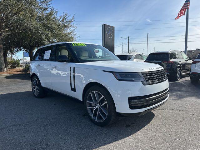 2025 Land Rover Range Rover P550e SE