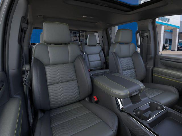 2026 Chevrolet Silverado 2500HD Crew Cab, Standard Bed, XR2, 4WD