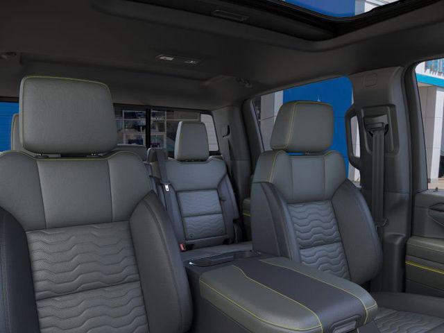 2026 Chevrolet Silverado 2500HD Crew Cab, Standard Bed, XR2, 4WD