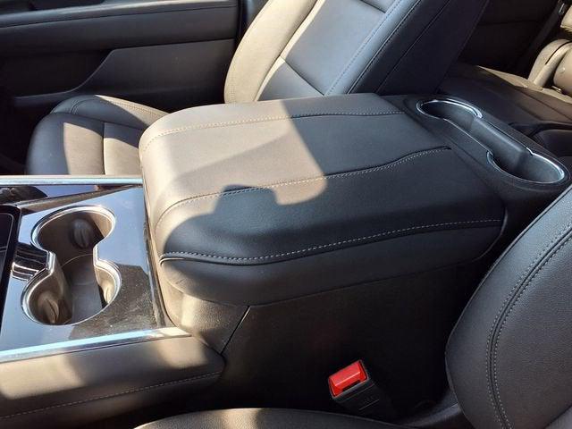 2025 Chevrolet Tahoe 4WD LT