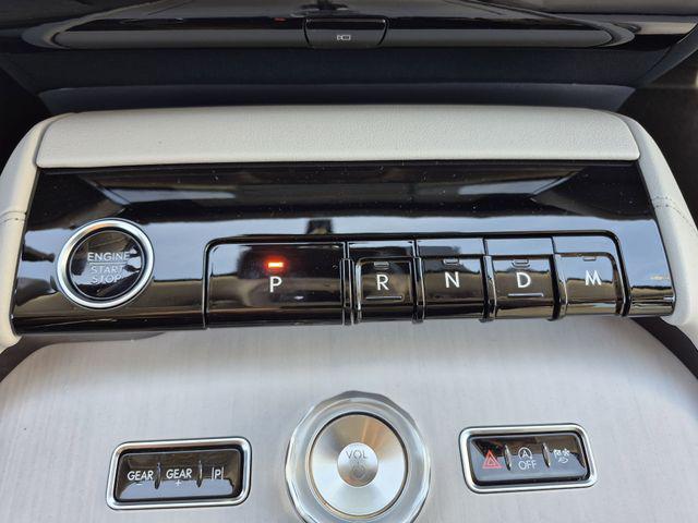 2026 Lincoln Navigator Premiere L