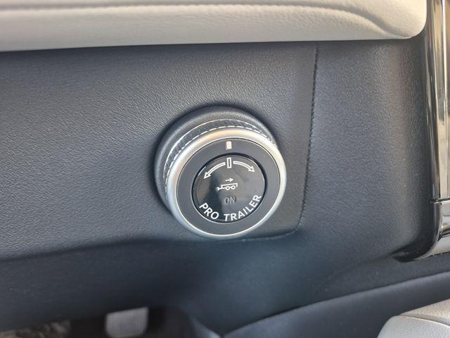2026 Lincoln Navigator Premiere L