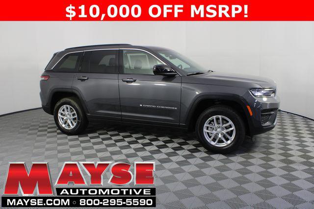 2026 Jeep Grand Cherokee Altitude 4x4 for sale in Aurora, MO