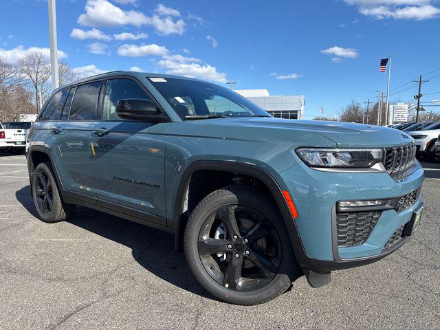 2026 Jeep Grand Cherokee Limited 4x4 for sale in Paramus, NJ