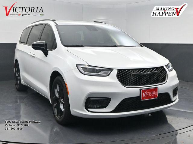 2026 Chrysler Pacifica Select for sale in Victoria, TX
