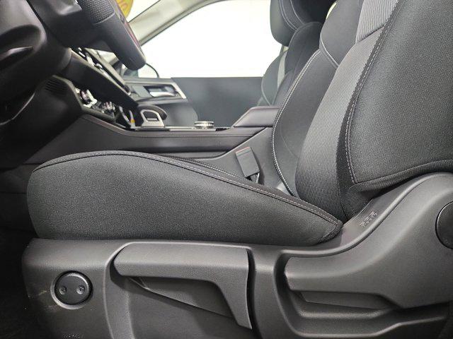2026 Mitsubishi Outlander ES 1.5T S-AWC