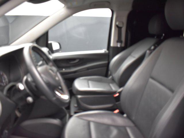 2022 Mercedes-Benz Metris Standard Roof 126" Wheelbase