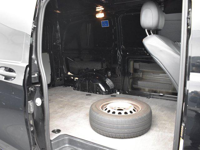 2022 Mercedes-Benz Metris Standard Roof 126" Wheelbase