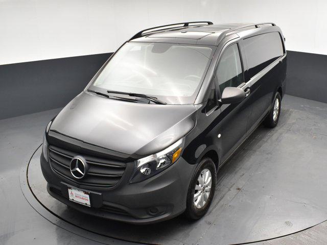 2022 Mercedes-Benz Metris Standard Roof 126" Wheelbase
