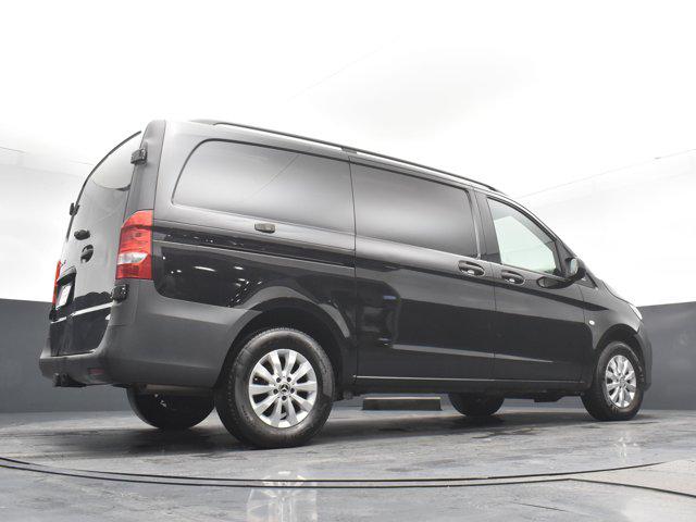 2022 Mercedes-Benz Metris Standard Roof 126" Wheelbase