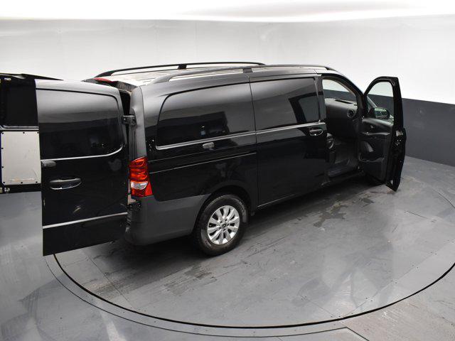 2022 Mercedes-Benz Metris Standard Roof 126" Wheelbase