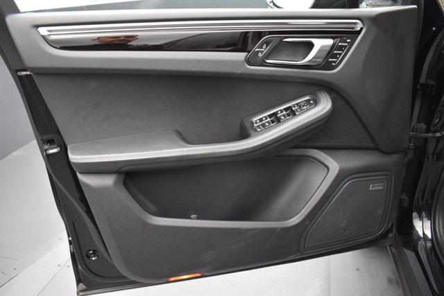 2019 Porsche Macan AWD