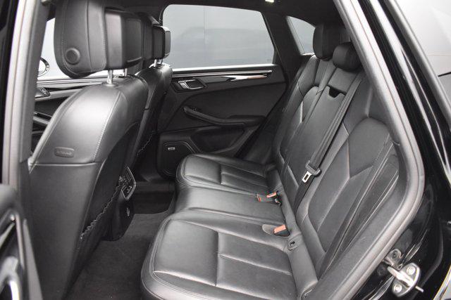 2019 Porsche Macan AWD