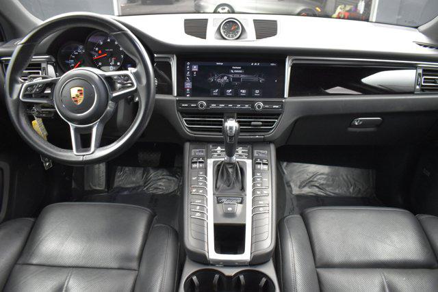 2019 Porsche Macan AWD