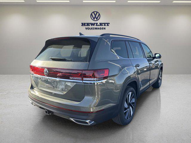 2026 Volkswagen Atlas SE with Technology