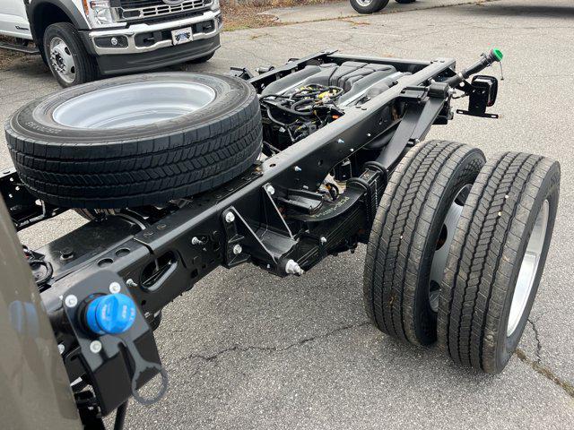 2026 Ford F-550 LARIAT