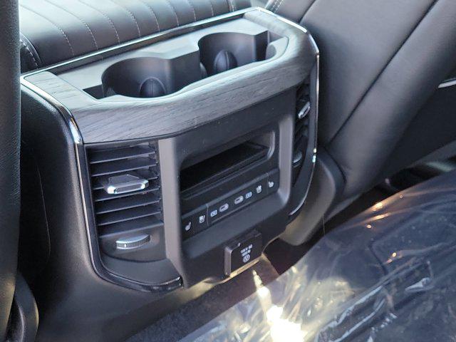 2026 Ram 1500 Limited Crew Cab 4x4 57 Box