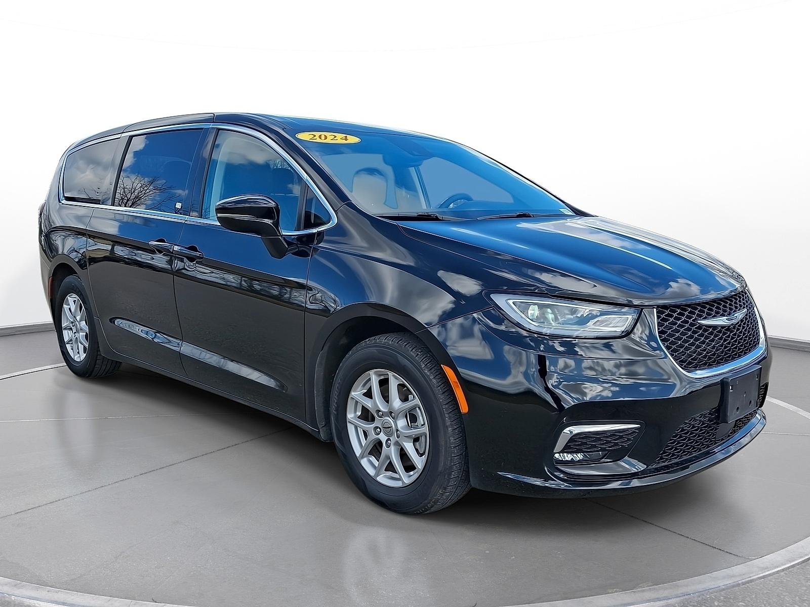 Chrysler Pacifica Touring L FWD